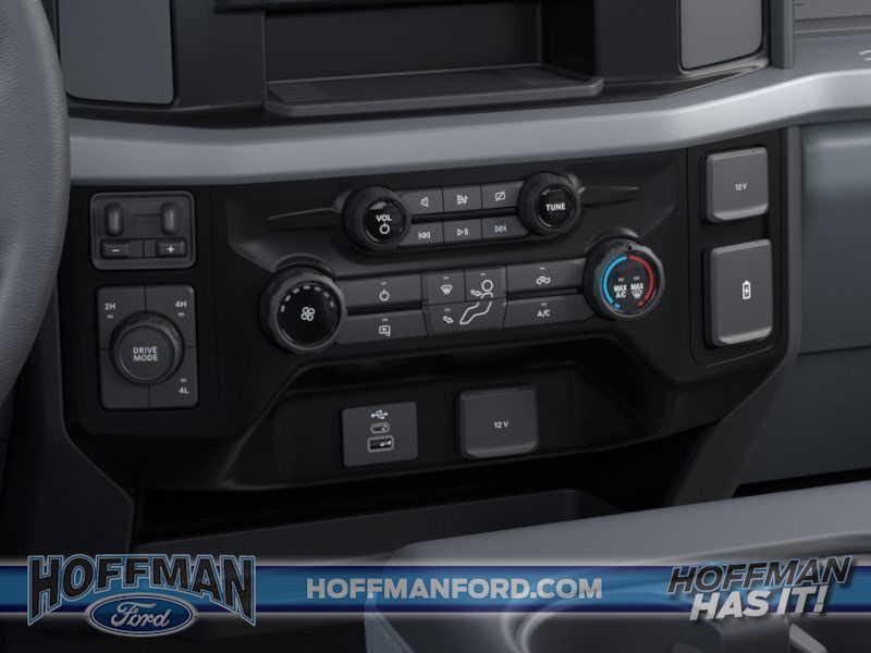 new 2023 Ford F-250 car, priced at $58,946