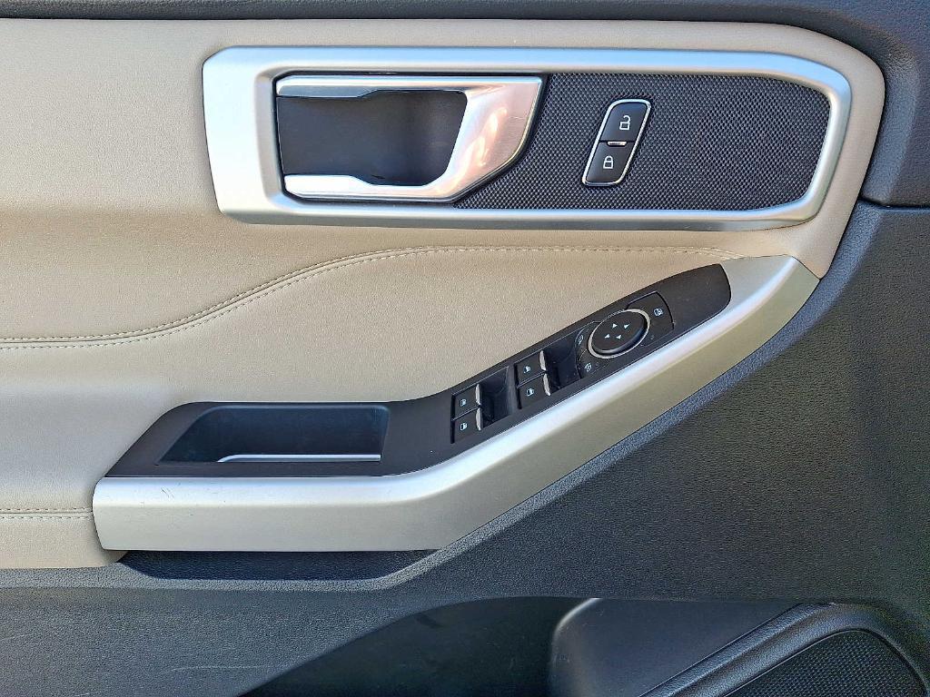 used 2022 Ford Explorer car, priced at $32,999