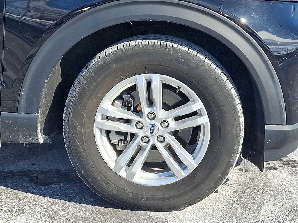 used 2022 Ford Explorer car, priced at $32,999