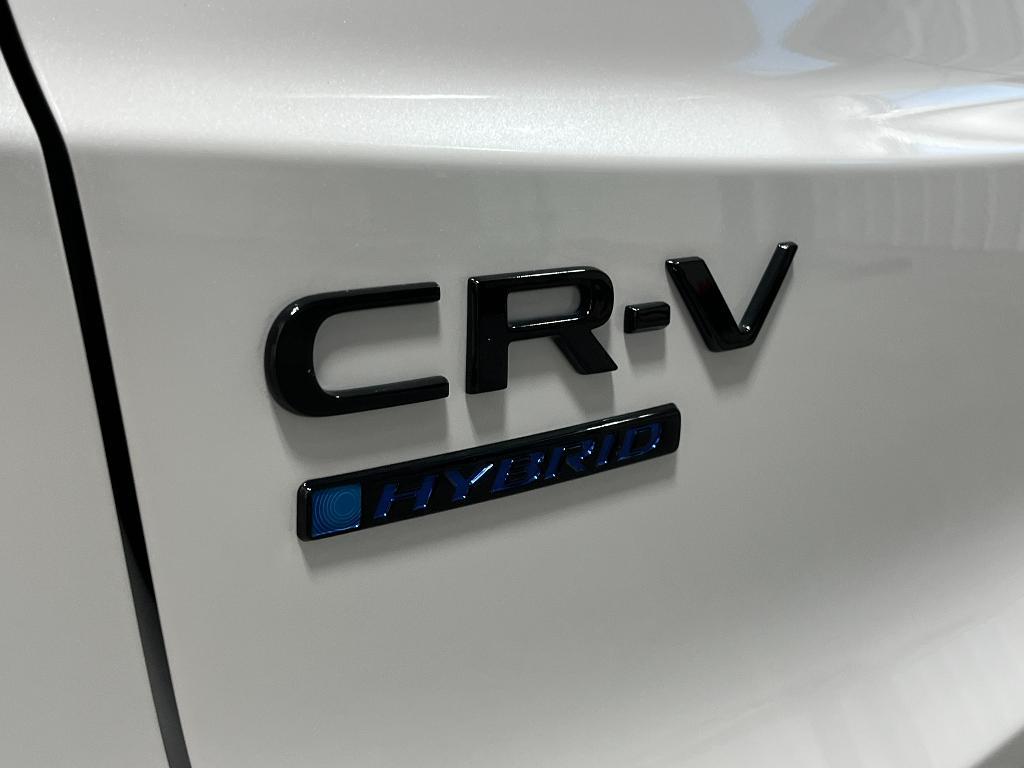 new 2026 Honda CR-V Hybrid car, priced at $39,035