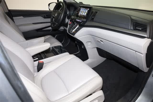 used 2023 Honda Odyssey car, priced at $31,445