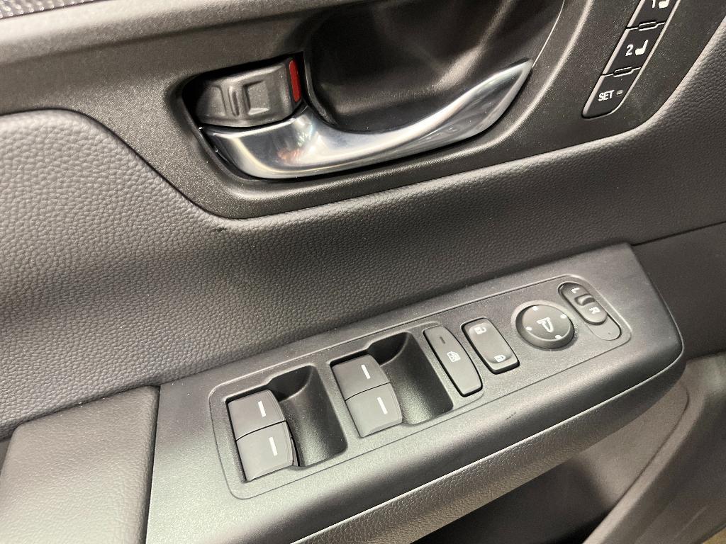 new 2026 Honda CR-V Hybrid car, priced at $42,130