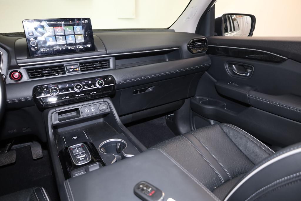 used 2023 Honda Pilot car, priced at $43,870