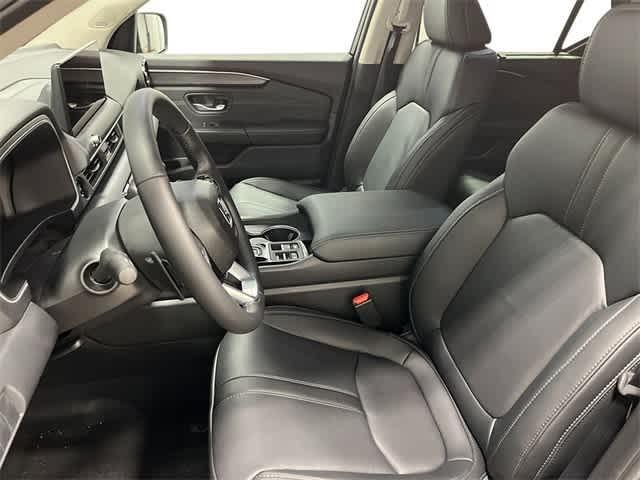 new 2026 Honda Pilot car, priced at $53,045