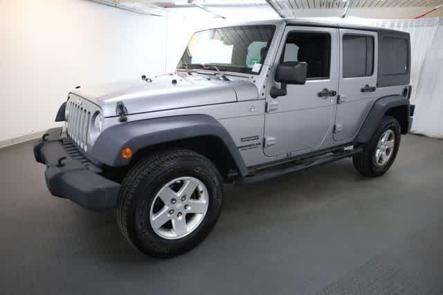 used 2015 Jeep Wrangler Unlimited car, priced at $9,216