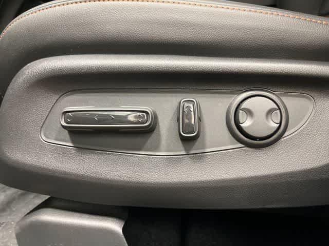 new 2026 Honda CR-V Hybrid car, priced at $41,675