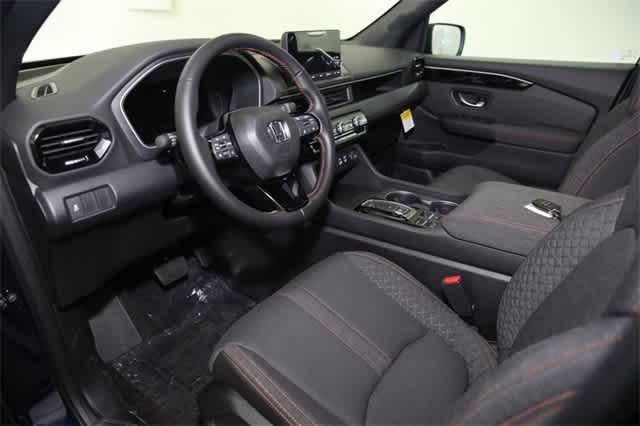 new 2025 Honda Pilot car, priced at $43,795