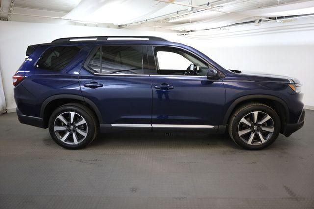 used 2023 Honda Pilot car, priced at $39,999