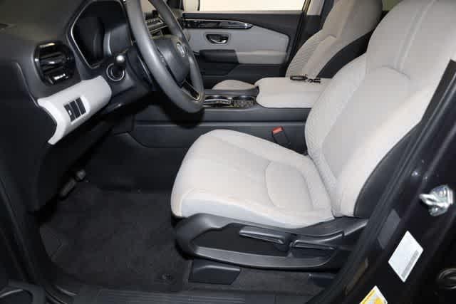 used 2023 Honda Pilot car, priced at $30,998