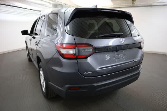 used 2023 Honda Pilot car, priced at $30,998