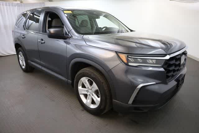 used 2023 Honda Pilot car, priced at $30,998
