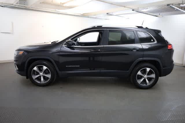 used 2019 Jeep Cherokee car, priced at $11,756