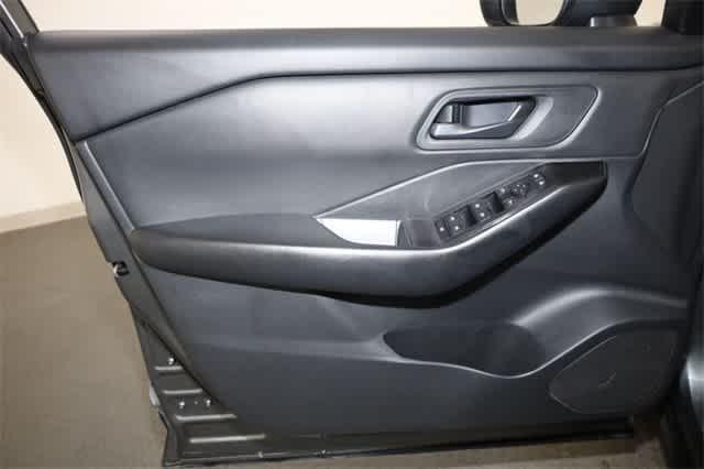 used 2024 Nissan Rogue car, priced at $17,754