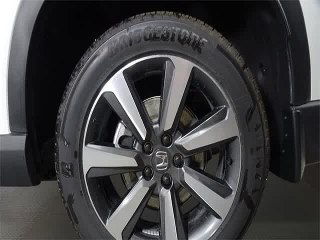 new 2025 Honda Pilot car, priced at $52,280