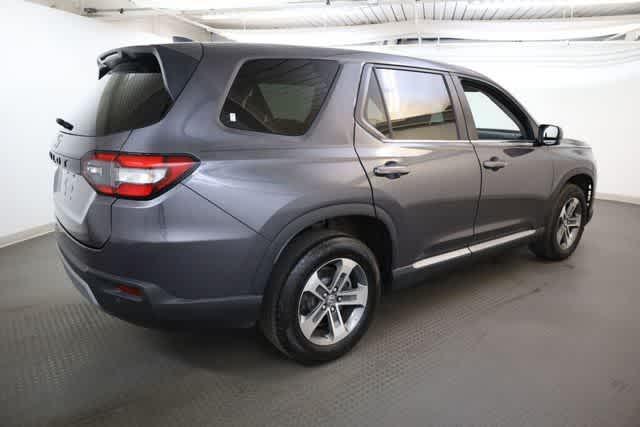 used 2023 Honda Pilot car, priced at $35,489