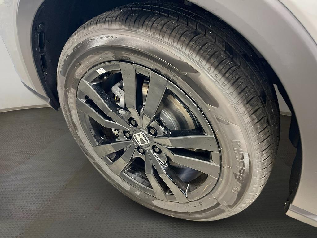 new 2026 Honda HR-V car, priced at $31,705