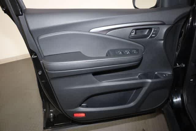 used 2023 Honda Passport car, priced at $29,791