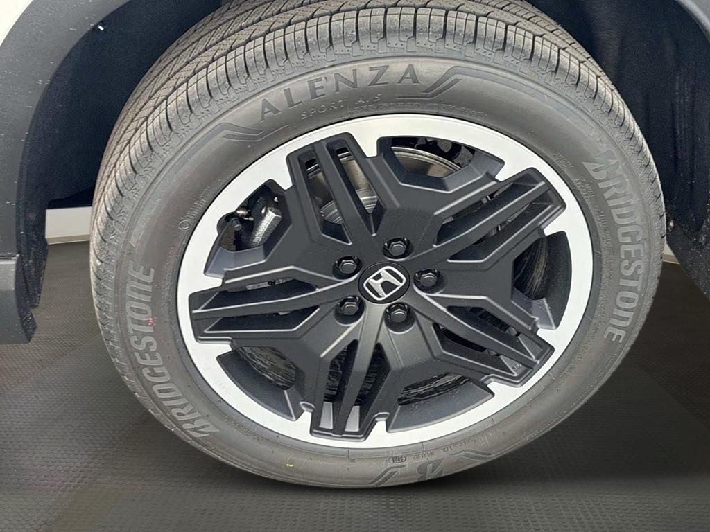 new 2026 Honda Pilot car, priced at $54,245