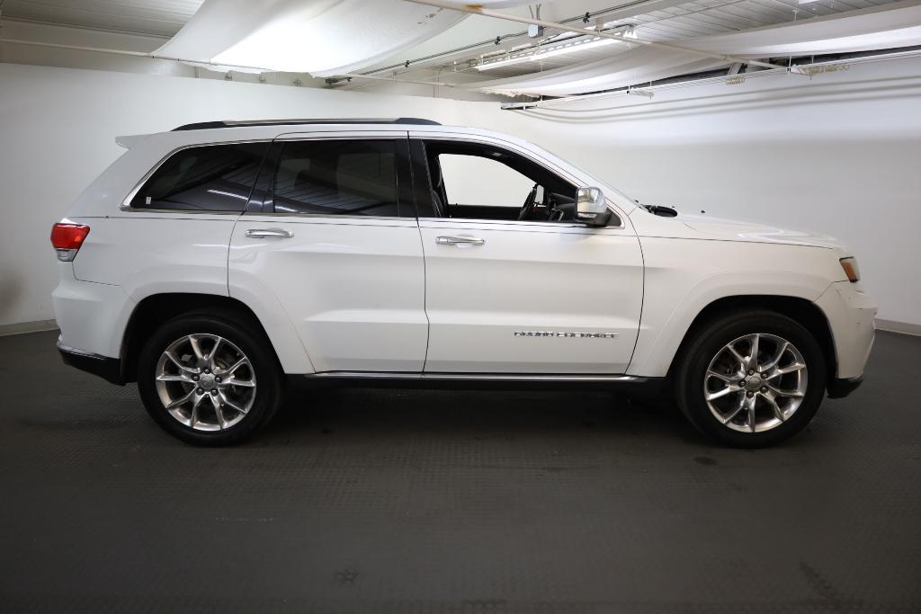 used 2014 Jeep Grand Cherokee car, priced at $10,998