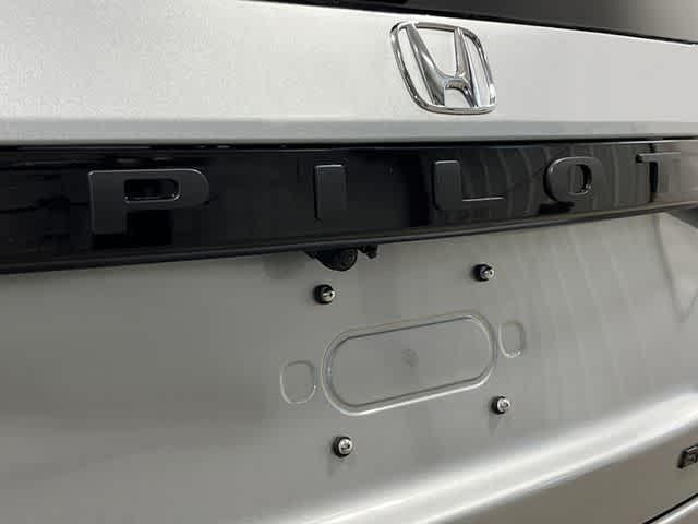 new 2026 Honda Pilot car, priced at $57,689