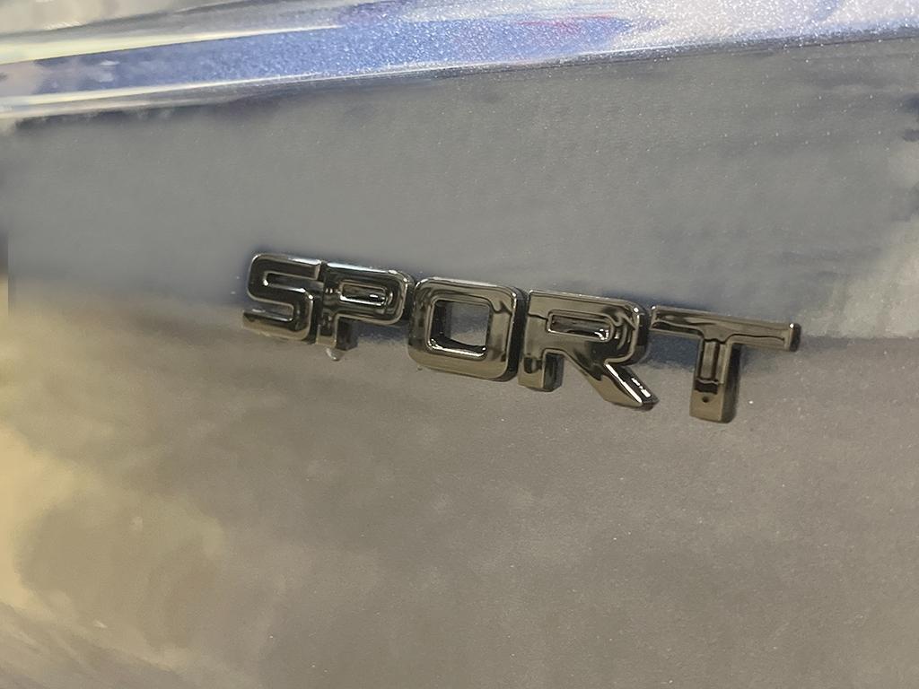 new 2026 Honda CR-V Hybrid car, priced at $38,580