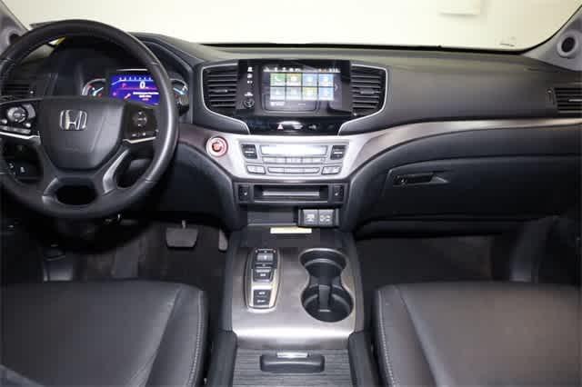 used 2022 Honda Pilot car, priced at $27,282