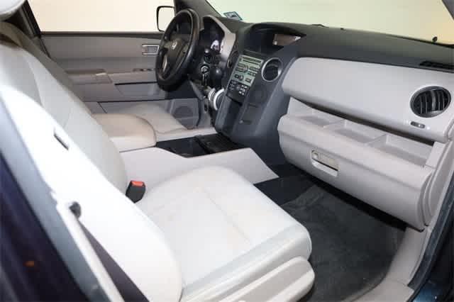 used 2011 Honda Pilot car, priced at $10,490