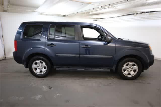 used 2011 Honda Pilot car, priced at $10,490