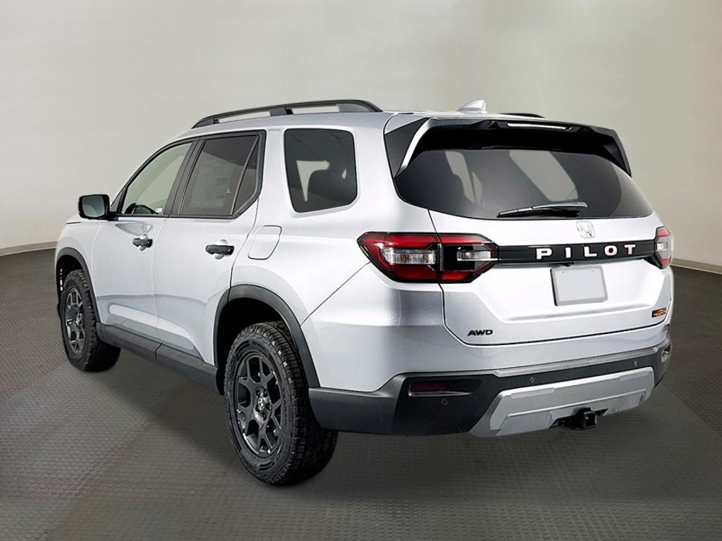new 2025 Honda Pilot car, priced at $51,305
