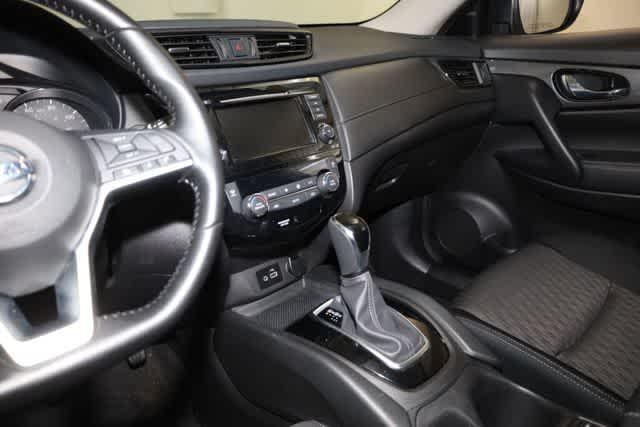 used 2020 Nissan Rogue car