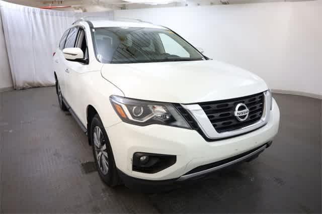 used 2020 Nissan Pathfinder car, priced at $11,999