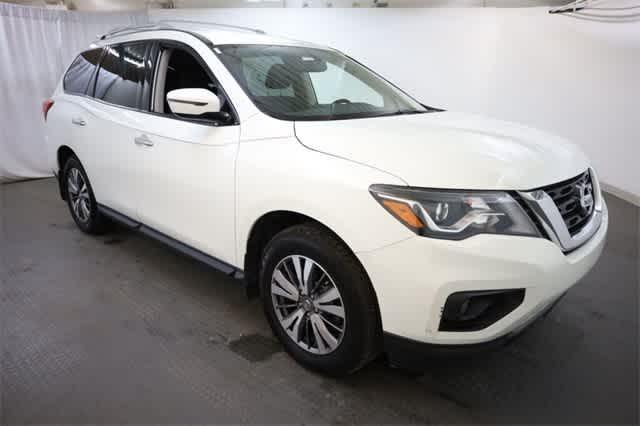used 2020 Nissan Pathfinder car, priced at $11,999