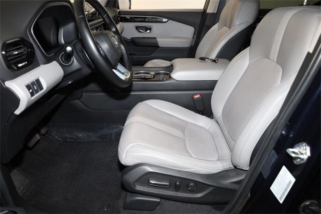 used 2023 Honda Pilot car, priced at $37,886