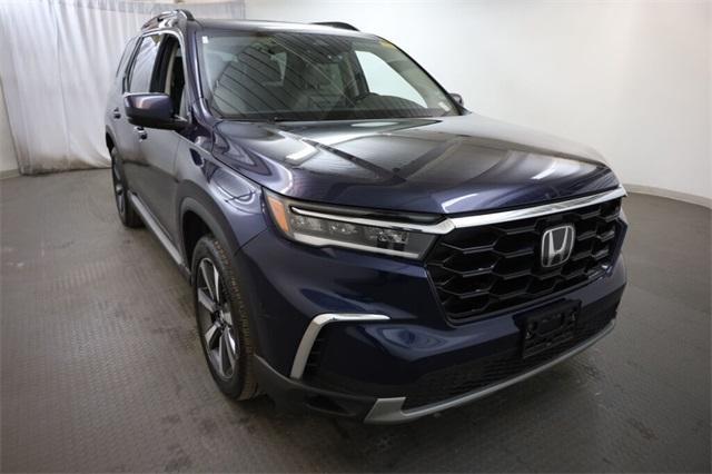 used 2023 Honda Pilot car, priced at $37,886