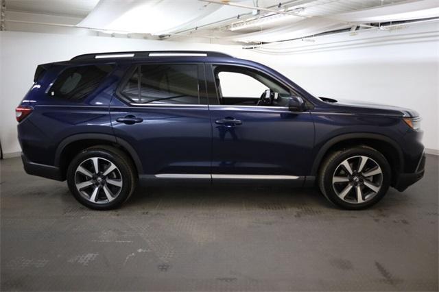 used 2023 Honda Pilot car, priced at $37,886
