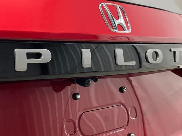 new 2026 Honda Pilot car, priced at $56,644