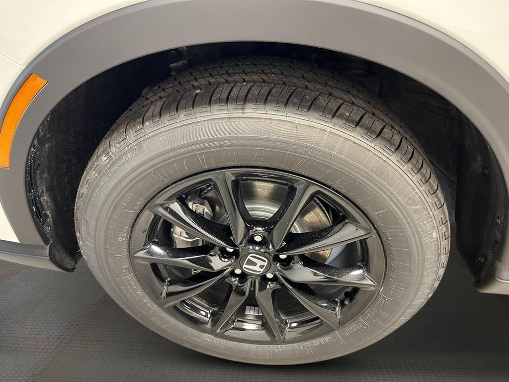 new 2026 Honda CR-V Hybrid car, priced at $42,130