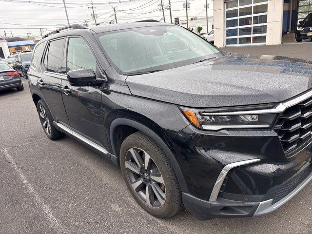 used 2023 Honda Pilot car, priced at $40,998
