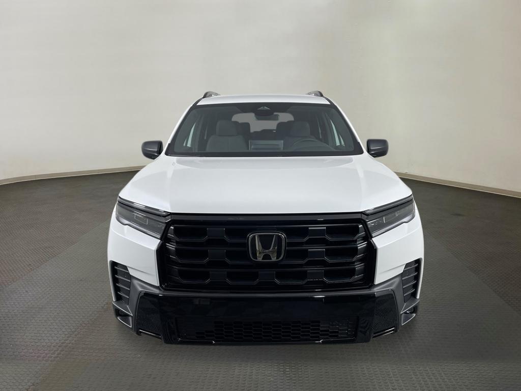 new 2026 Honda Pilot car, priced at $46,245