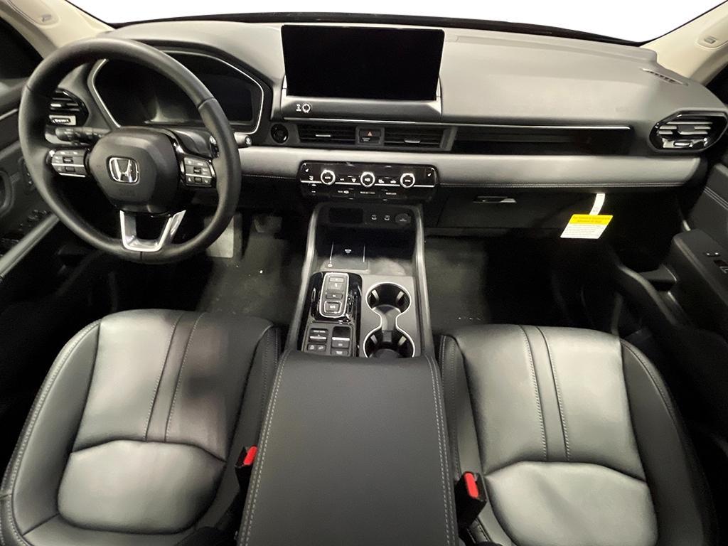 new 2026 Honda Pilot car, priced at $52,590