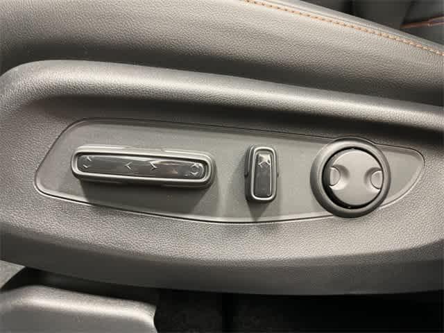 new 2026 Honda CR-V Hybrid car, priced at $41,675