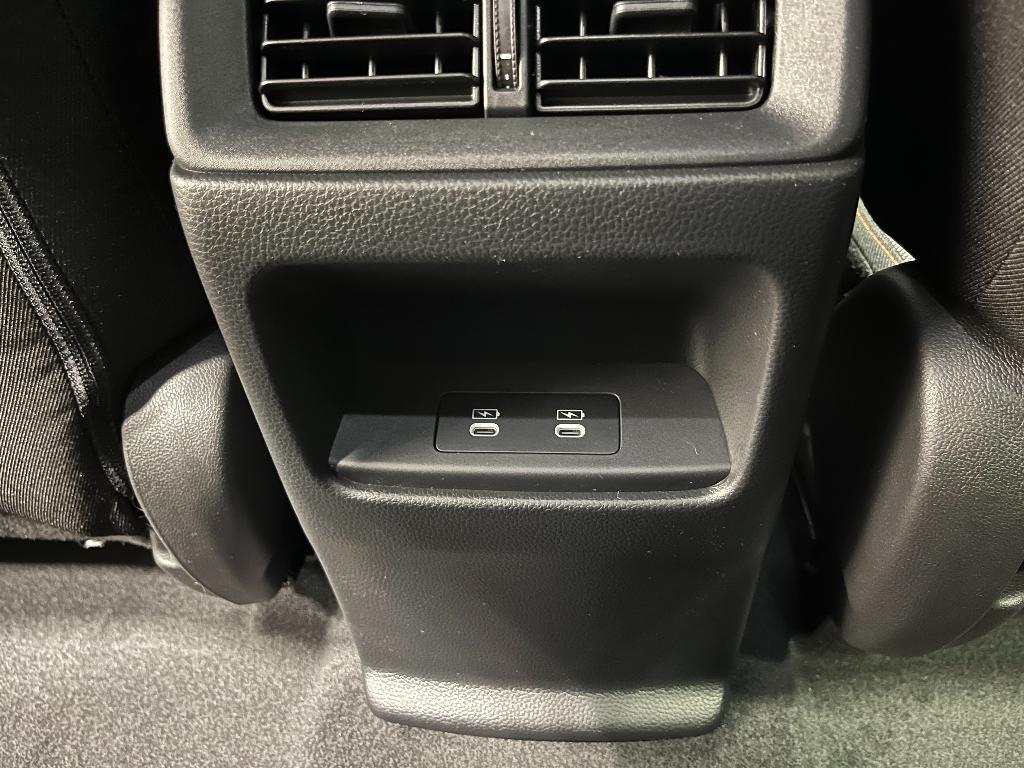 new 2026 Honda CR-V Hybrid car, priced at $38,580