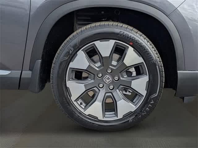 new 2026 Honda Pilot car, priced at $55,740