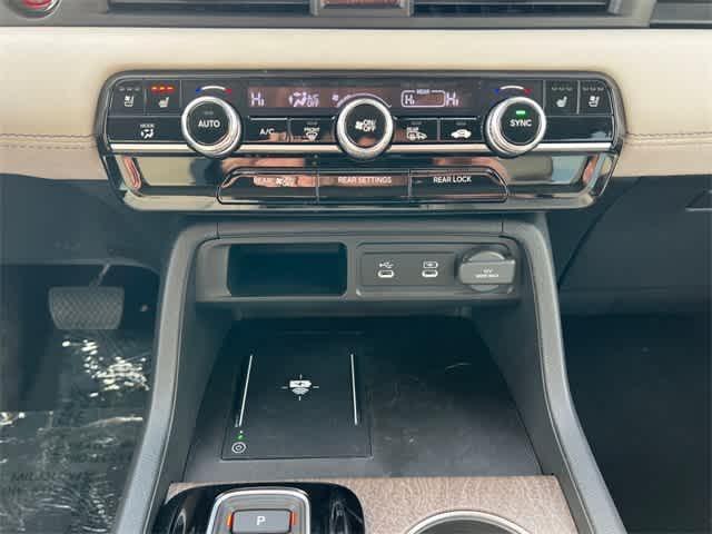 new 2026 Honda Pilot car, priced at $54,990