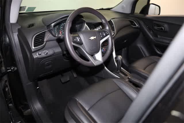 used 2022 Chevrolet Trax car, priced at $12,999