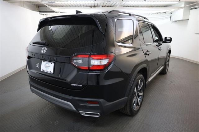 used 2024 Honda Pilot car, priced at $36,668