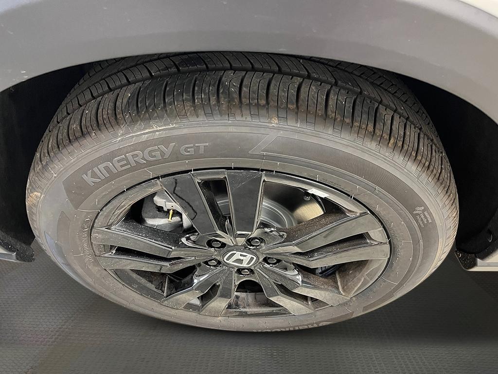 new 2026 Honda HR-V car, priced at $31,405