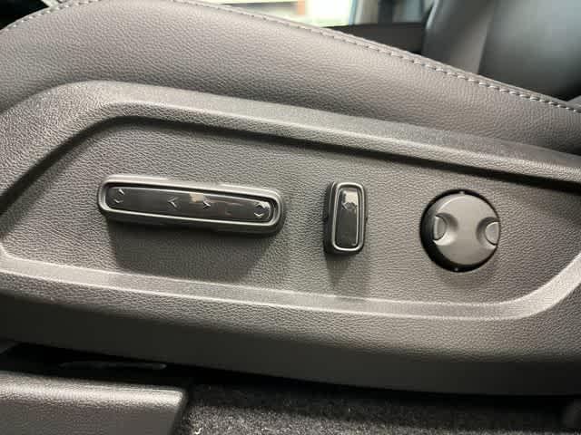 new 2026 Honda Pilot car, priced at $48,090