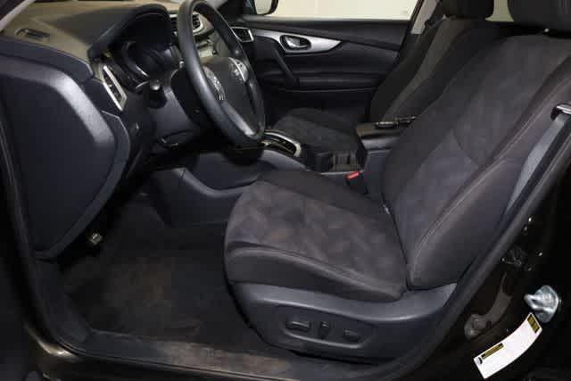 used 2016 Nissan Rogue car, priced at $11,318