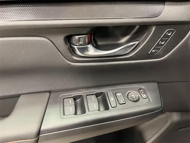 new 2026 Honda CR-V Hybrid car, priced at $41,675